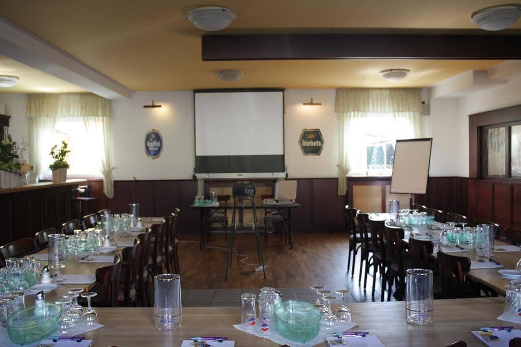 Klima Hotel Europarc Κέρπεν Εξωτερικό φωτογραφία
